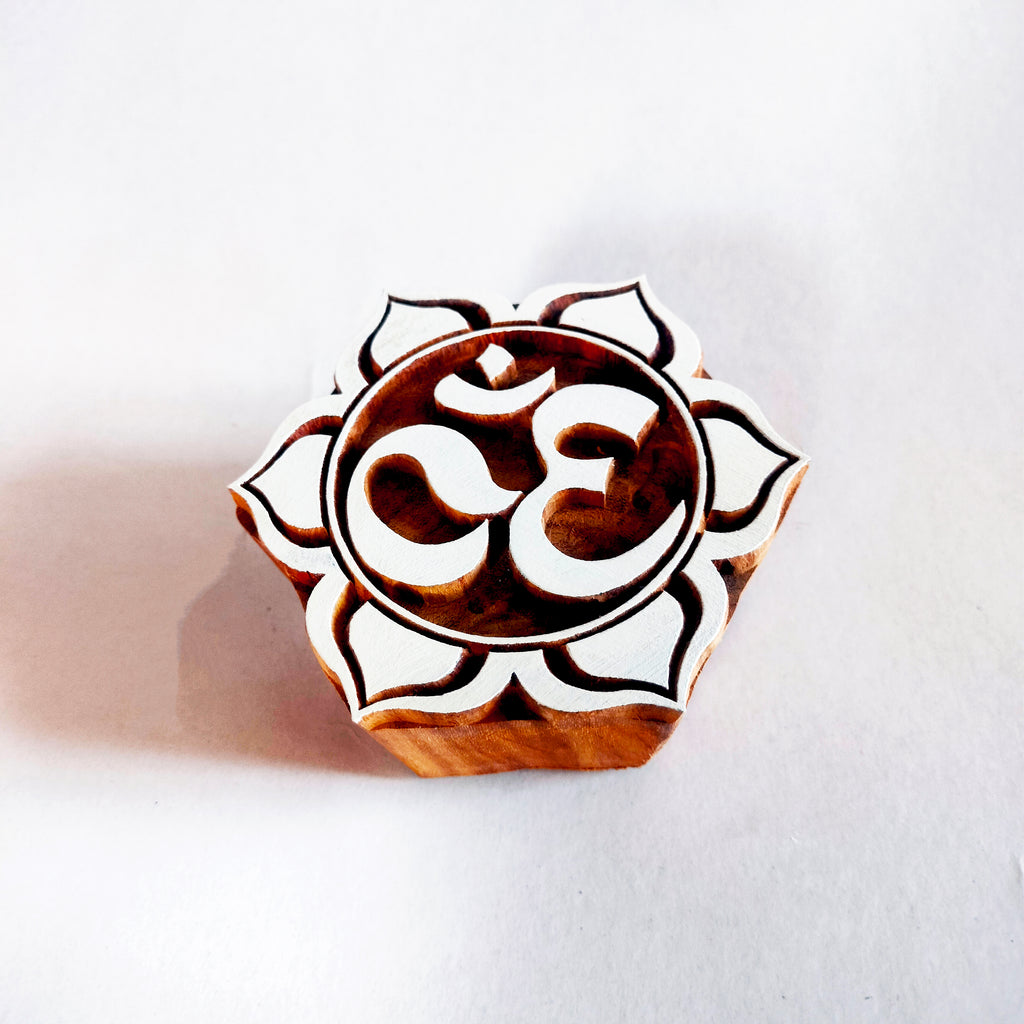 🕉️ Om Symbol Hand-Carved Wooden Stamp